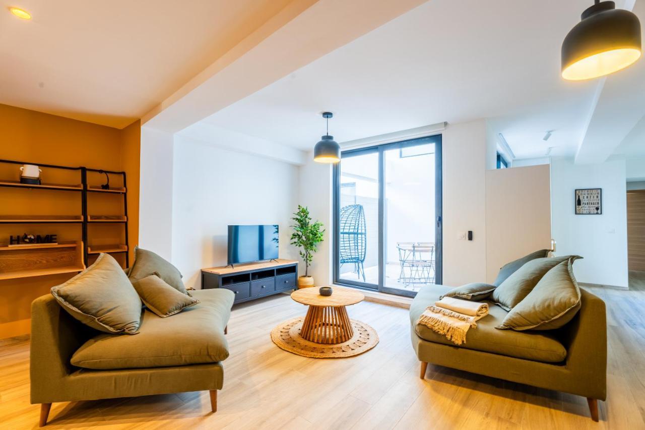 Appartement Suberbe 80 M2 Quartier Castellane - Le Patio - *